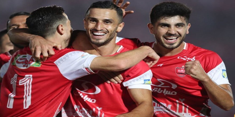 ستاره پرسپولیس قرار بود راهی بیمارستان شود گندوز چطور در زمین ماند - حاشیه های فوتبالی ستاره پرسپولیس قرار بود راهی بیمارستان شود گندوز چطور در زمین ماند