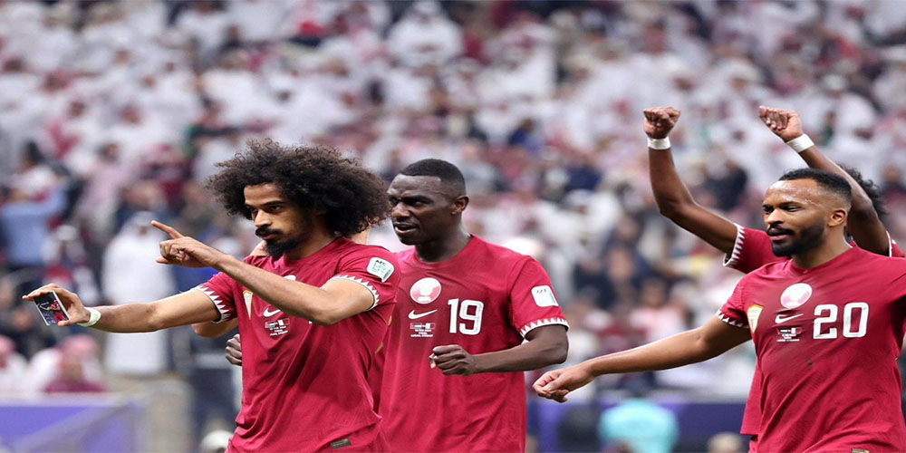 اکرم عفیف منتظر ایران است؛ این بار مثل بازی با ژاپن باشید - حاشیه های فوتبالی اکرم عفیف منتظر ایران است؛ این بار مثل بازی با ژاپن باشید