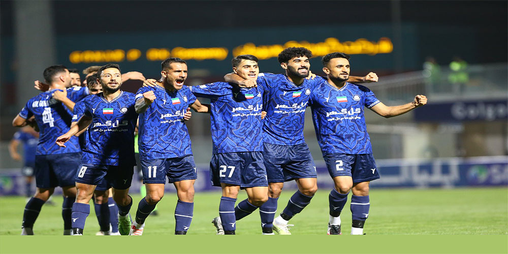 تارتار تمرینات گل گهر را تعطیل کرد - حاشیه های فوتبالی تارتار تمرینات گل گهر را تعطیل کرد