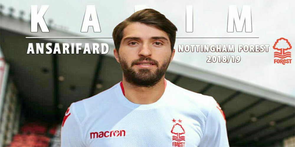 حمله کریم به سیانکی: جای این آقا اینجا نیست - حاشیه های فوتبالی حمله کریم به سیانکی: جای این آقا اینجا نیست