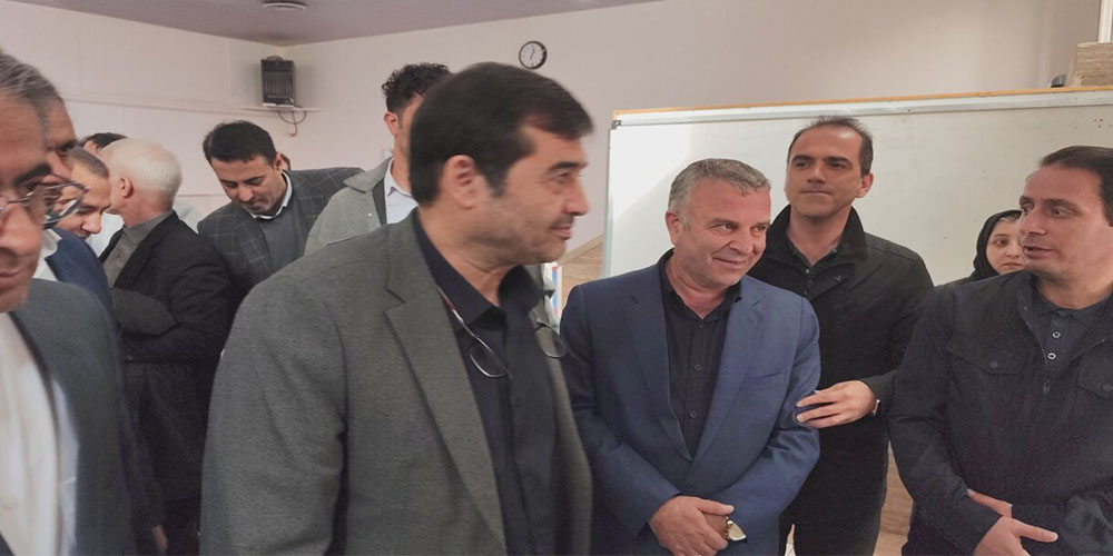 واکنش وزیر ورزش به تابعیت ورزشکار ایرانی؛ از او پشتیبانی میکنیم - حاشیه های فوتبالی واکنش وزیر ورزش به تابعیت ورزشکار ایرانی؛ از او پشتیبانی میکنیم!