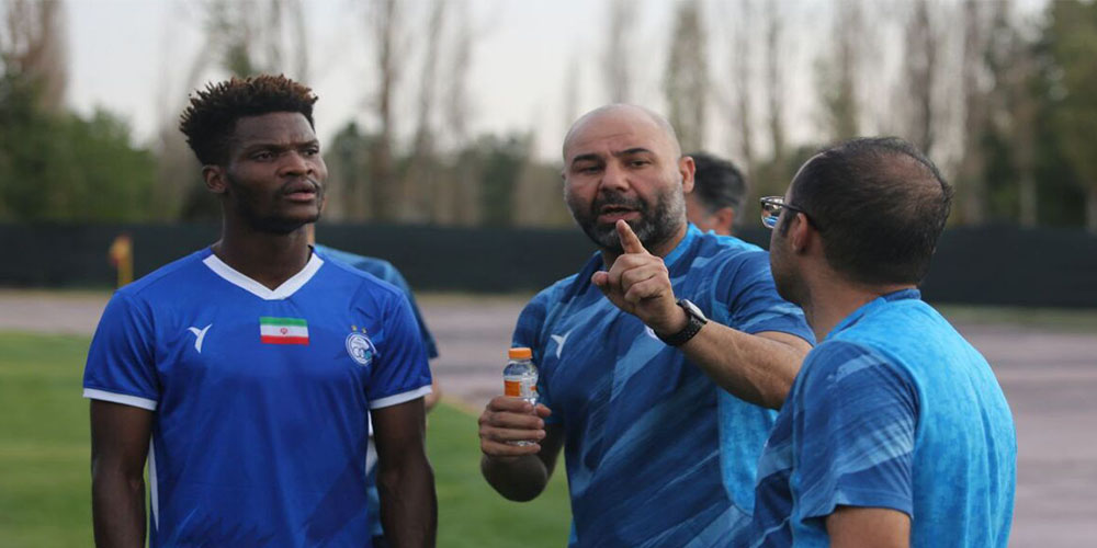 پایان شایعات فسخ قرارداد ستاره کنگویی/ کاکوتا فردا در تهران - حاشیه های فوتبالی پایان شایعات فسخ قرارداد ستاره کنگویی/ کاکوتا فردا در تهران!