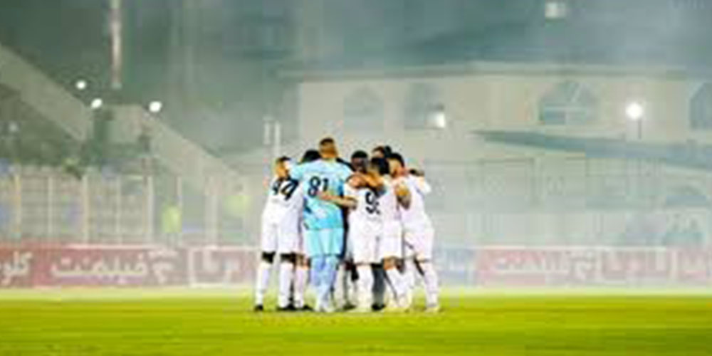 اتفاق تلخ برای مس رفسنجان قبل از دیدار با استقلال؛ چند بازیکن مسموم شدند - حاشیه های فوتبالی اتفاق تلخ برای مس رفسنجان قبل از دیدار با استقلال؛ چند بازیکن مسموم شدند