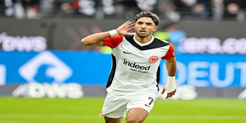 ماشین گلزنی مصری از جایش تکان نمیخورد! - حاشیه های فوتبالی ماشین گلزنی مصری از جایش تکان نمیخورد!