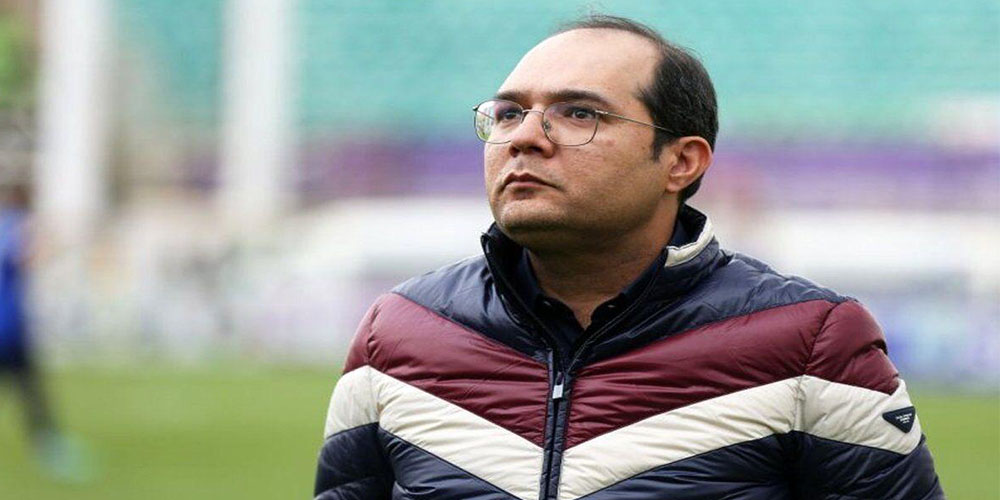 واکنش وکیل محمد ربیعی به ادعای عضو هیات مدیره ذوب آهن در گفتگو با خبرورزشی؛ چشم، گفتم موکلم نامه را امضا کند ولی استعفای واتساپی امضا نمی‌خواست!