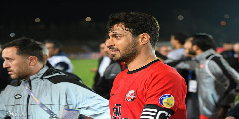 پیشنهاد شام مشترک سیدحسین و شجاع - حاشیه های فوتبالی پیشنهاد شام مشترک سیدحسین و شجاع!