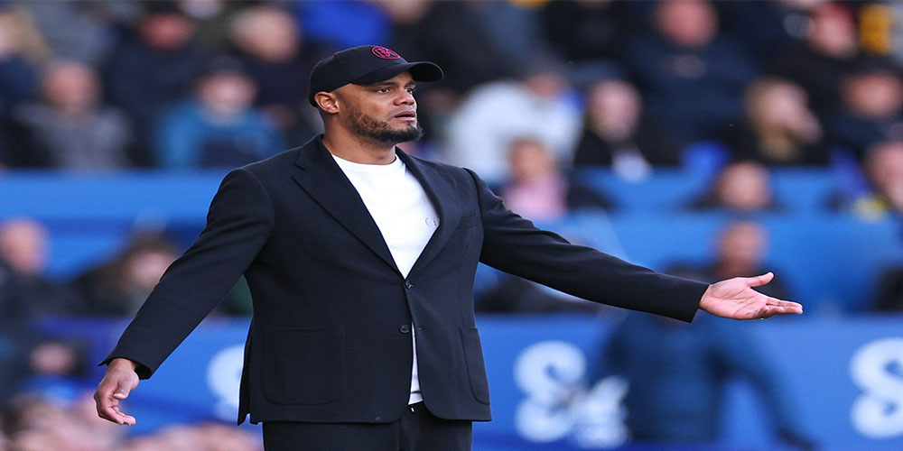 داور معروف با لو رفتن ویدیو توهین به لیورپول رسماً تعلیق شد - حاشیه های فوتبالی داور معروف با لو رفتن ویدیو توهین به لیورپول رسماً تعلیق شد