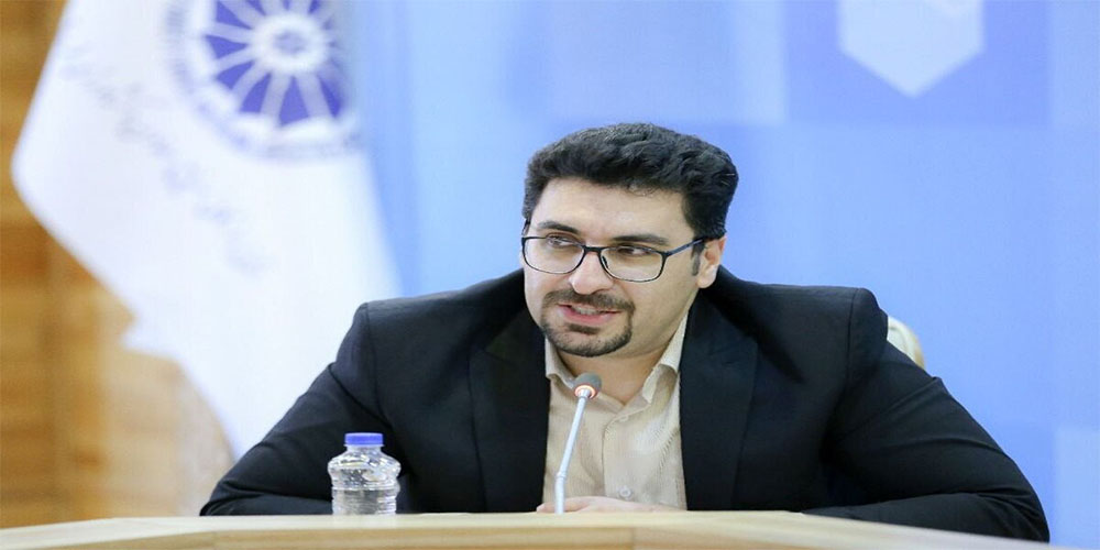 احداث لرآرنا عقب افتاد: رفت تا یک سال بعد!
