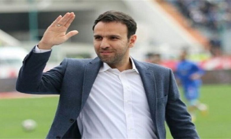 دو صدرنشینی، هدیه خلیلی به پرسپولیس