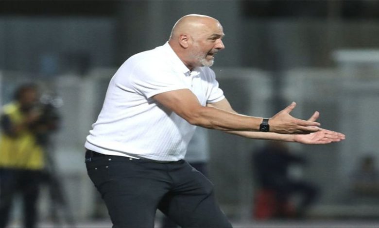 گلایه سرمربی مونته‌نگرویی از کیفیت زمین‌ها در ایران