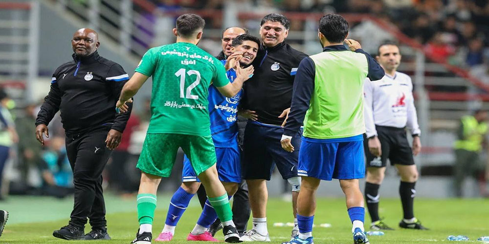 درد مشترک استقلال و پرسپولیس/در خاک سرخابیها گل نمیروید - حاشیه های فوتبالی درد مشترک استقلال و پرسپولیس/در خاک سرخابیها گل نمیروید