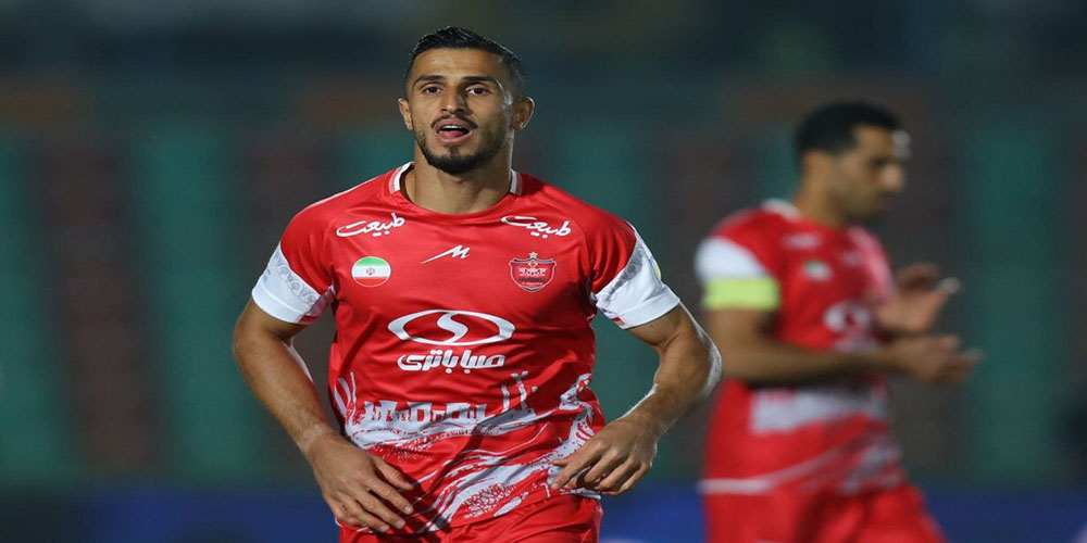 ما شانس اول قهرمانی هستیم/ میتوانم در زمین خودخواه باشم و پاس ندهم؛ دلم برای تیم میسوزد! - حاشیه های فوتبالی ما شانس اول قهرمانی هستیم/ میتوانم در زمین خودخواه باشم و پاس ندهم؛ دلم برای تیم میسوزد!