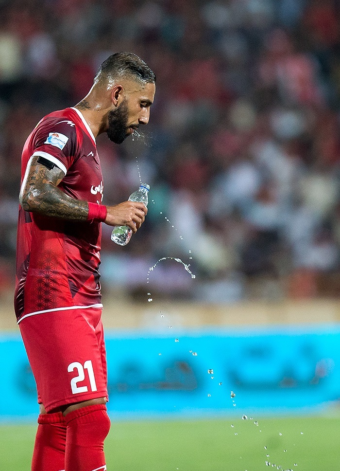 Ashkan Dejagah wallpaper for phone 