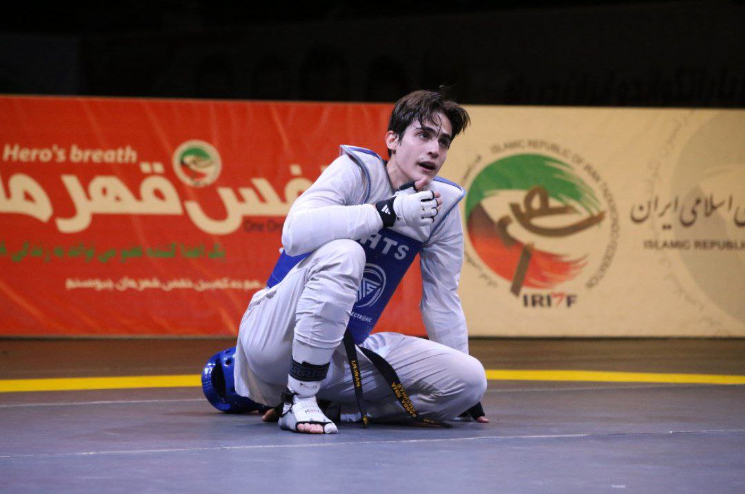 امیرعباس رهنما چه کسی هست