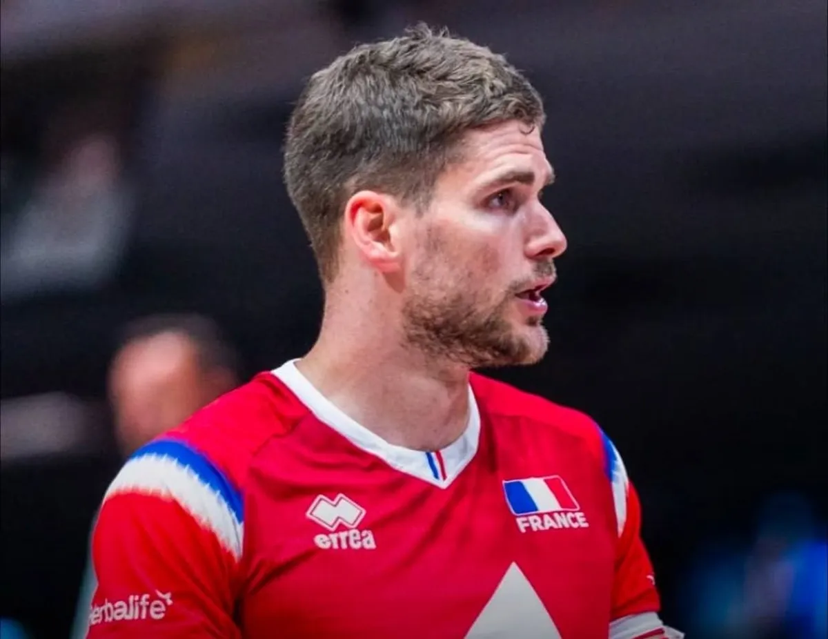 والپیپر تروور کلونو ۲۰۲۵ والپیپر تروور کلونو ۲۰۲۵