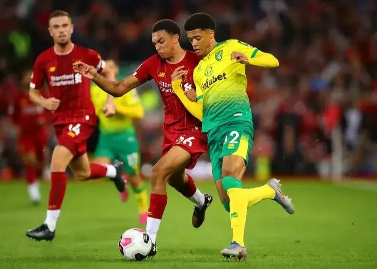 جمال لوییس ستاره در فوتبال ایران جمال لوییس ستاره در فوتبال ایران