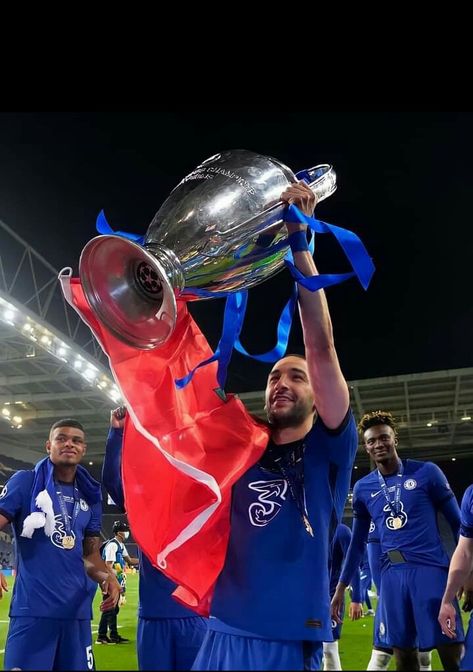 حکیم زیاش گل