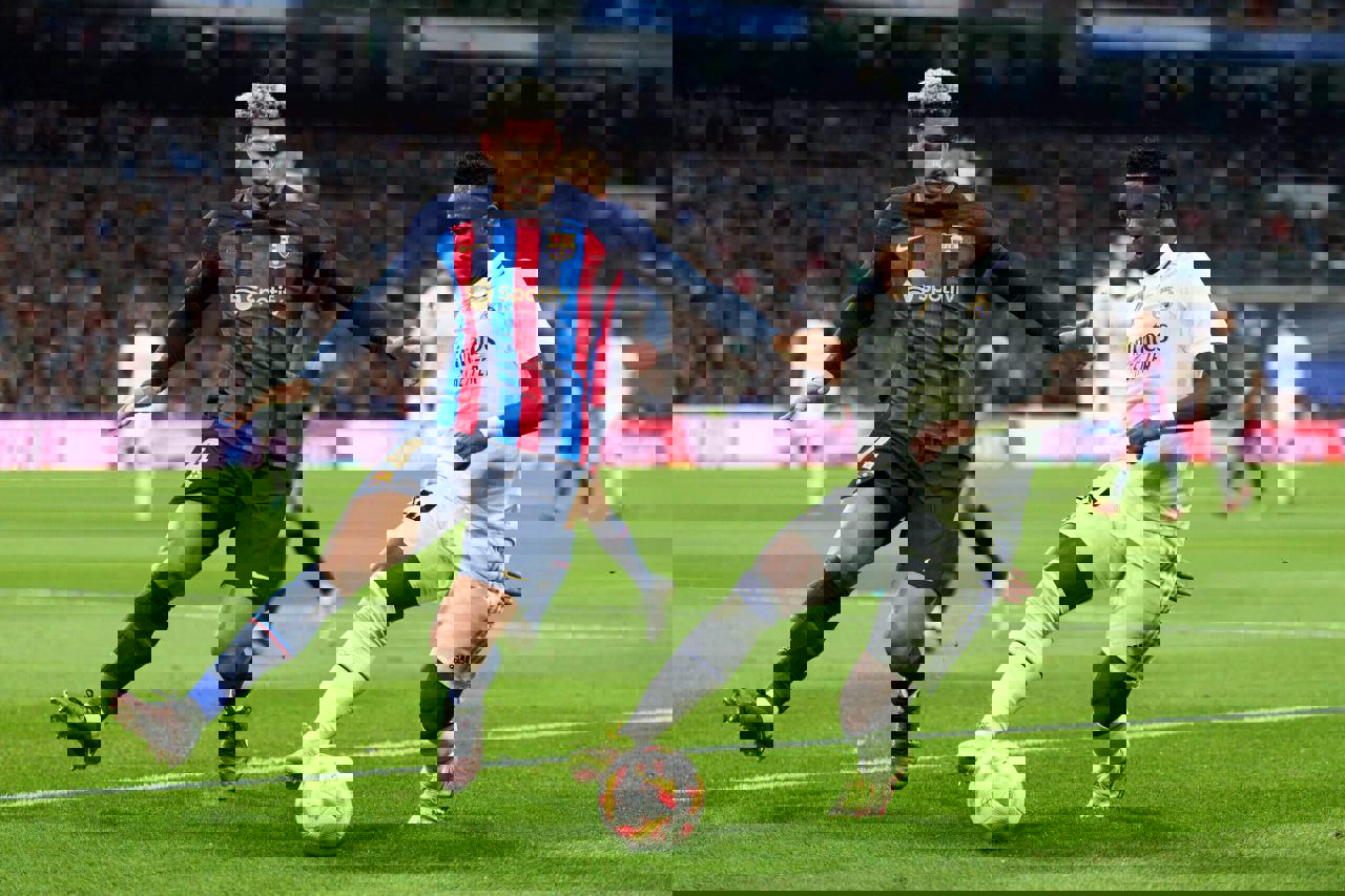 رونالد آرائوخو مقابل رئال مادرید