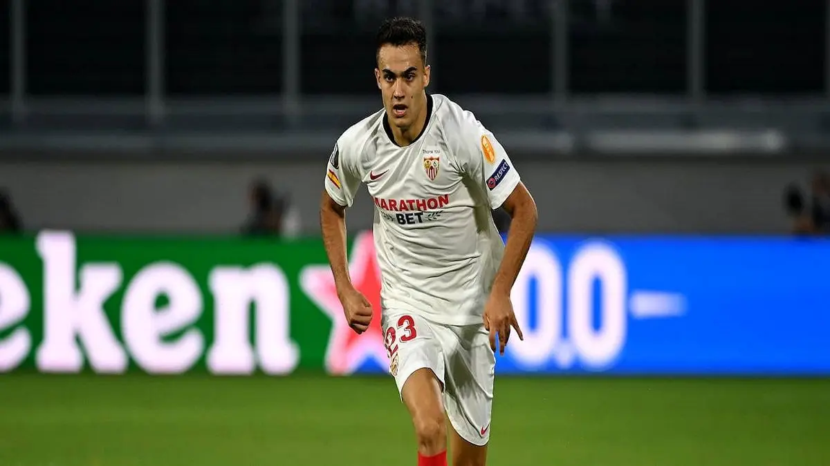 رگیلون گزینه دفاع پرسپولیس