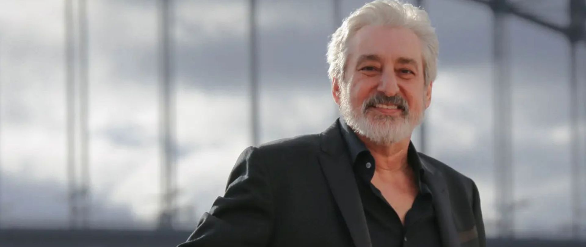 زندگینامه ابی