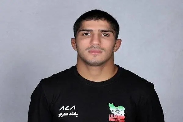 کشتی علی مومنی فینال