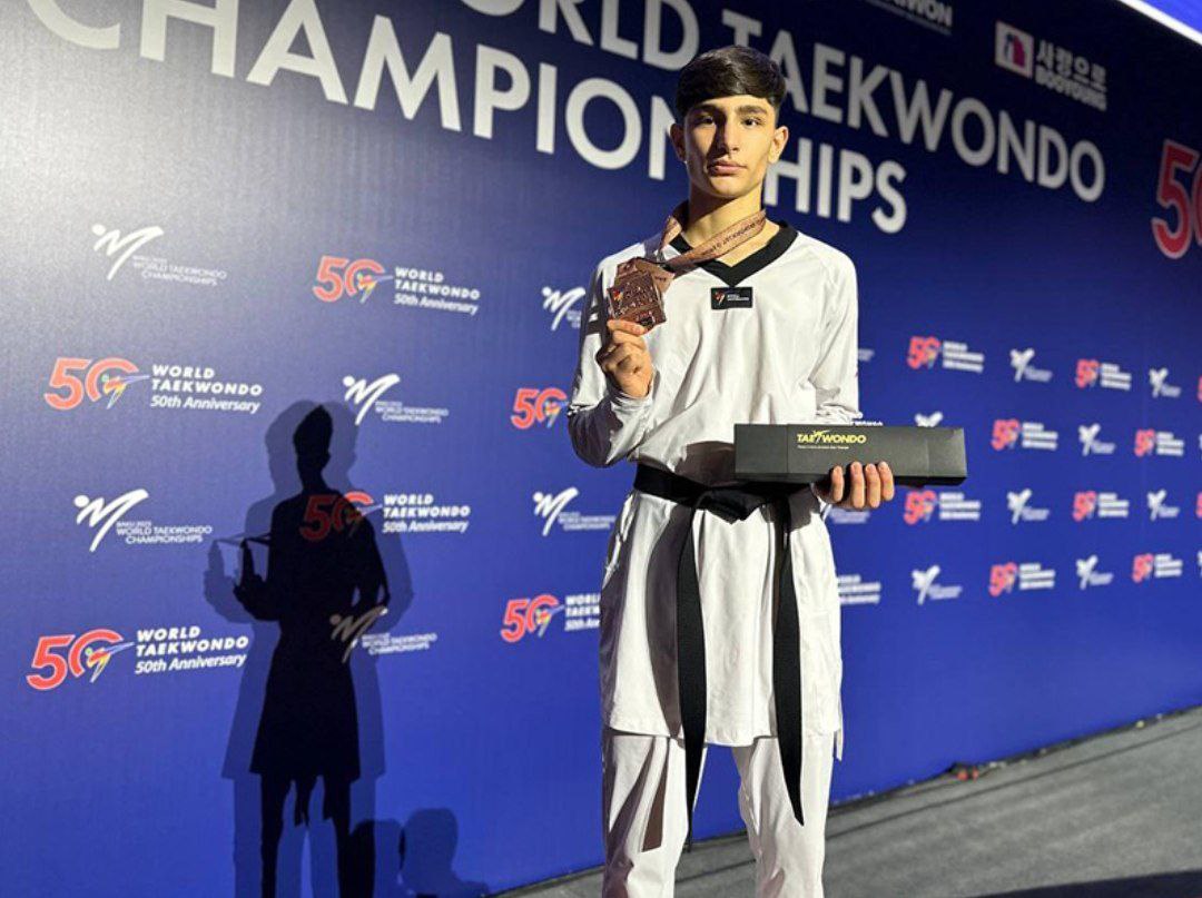 عکس متین رضایی تکواندوکار