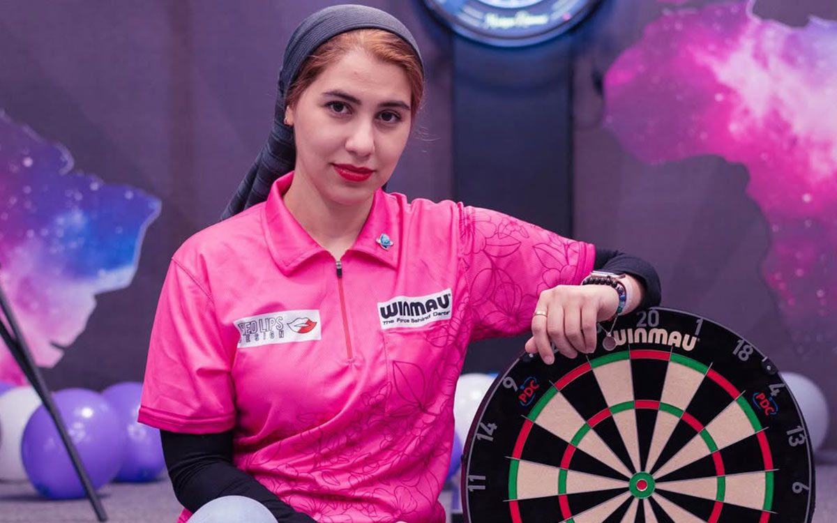 عکس مژگان رحمانی بازیکن دارت