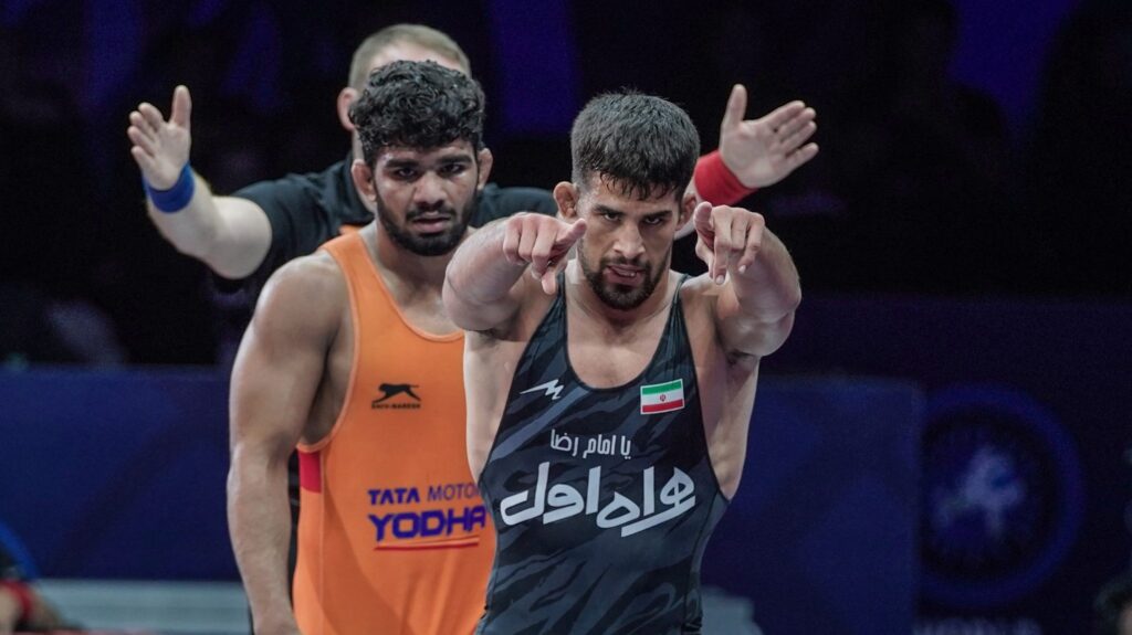 عکس یونس امامی کشتی گیر