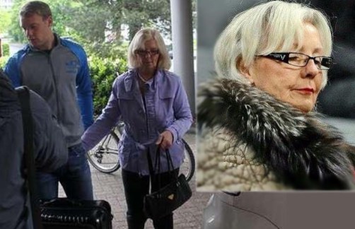 مانوئل نویر و مادرش