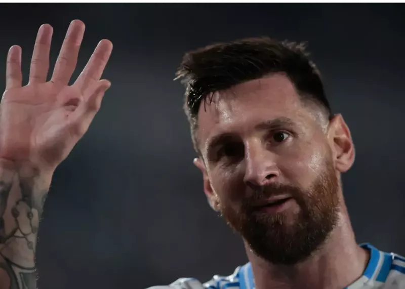 مسی در جام جهانی بازی می کنه مسی در جام جهانی بازی می کنه