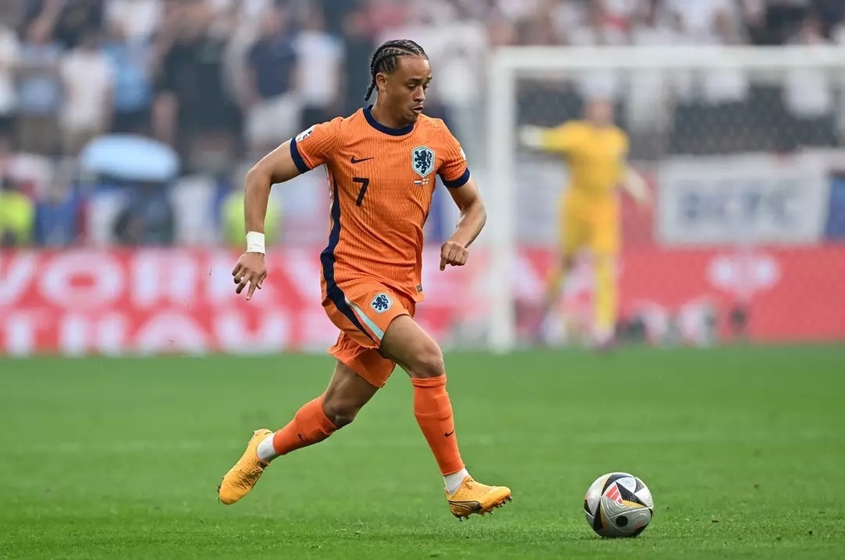 ژاوی سیمونز فوتبال ژاوی سیمونز فوتبال