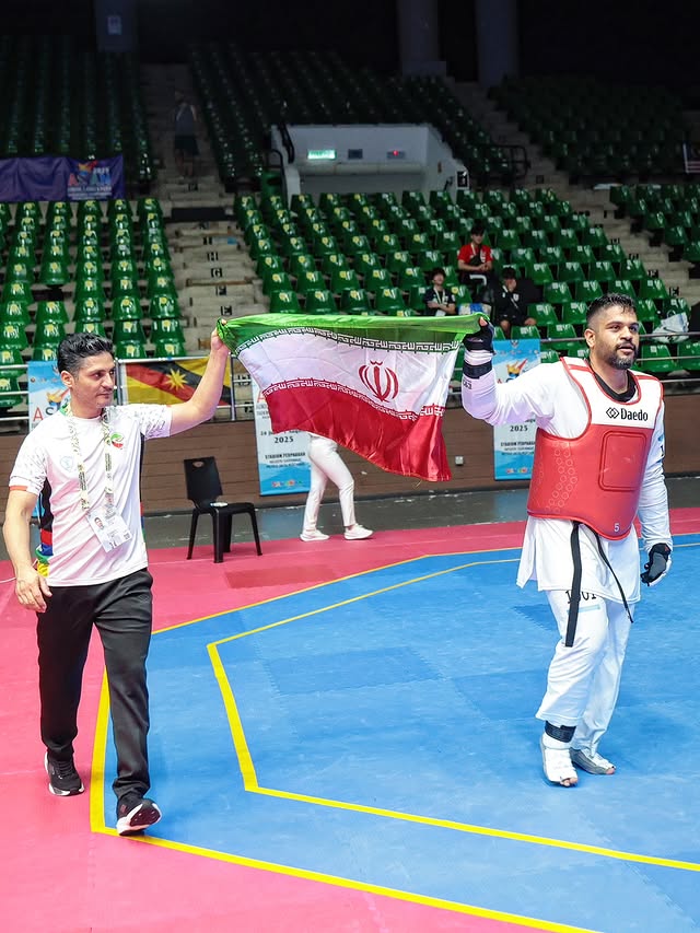 عکس حامد حق‌شناس