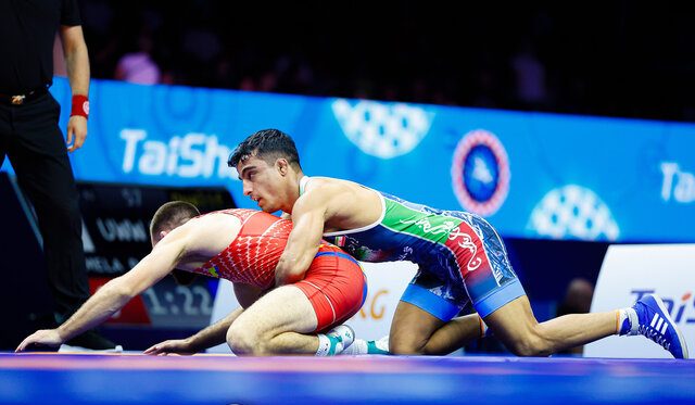 احمد محمدنژاد جوان کشتی‌گیر