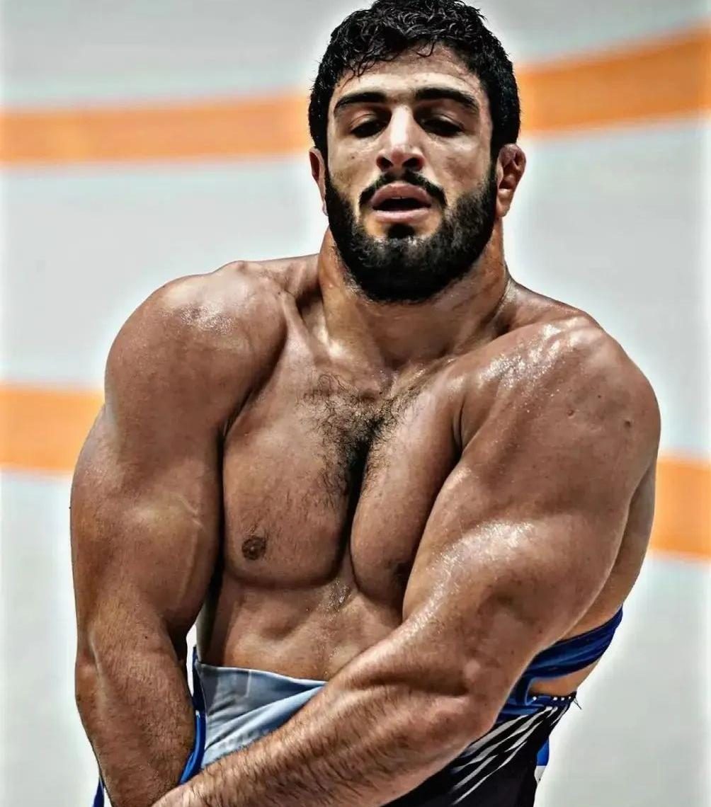 کامران قاسمپور والپیپر