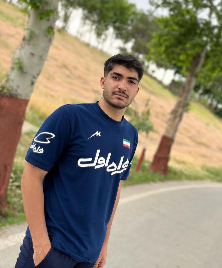 عکس امیرحسین ساداتی