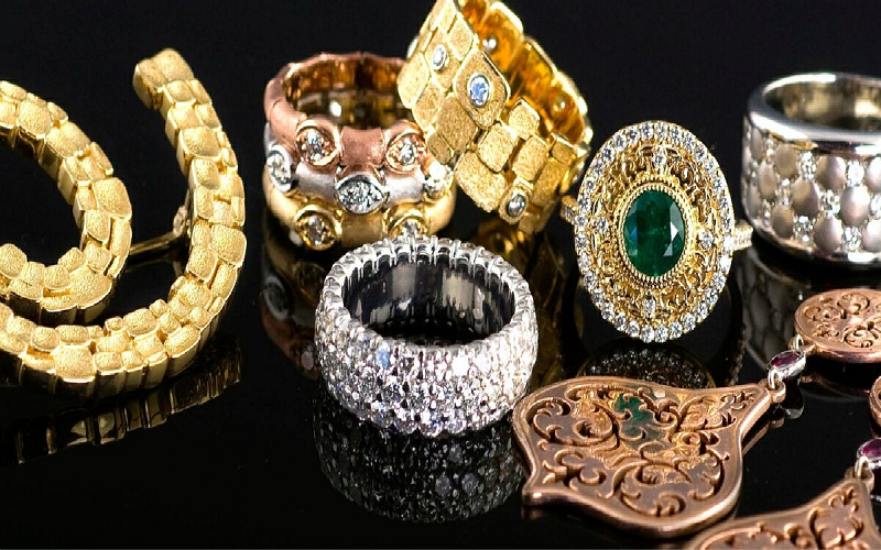 بهترین برندهای جواهرات برای هدیه لاکچری