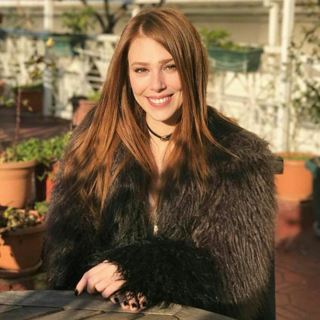 الچین سانگو جذاب و با استایل الچین سانگو جذاب و با استایل