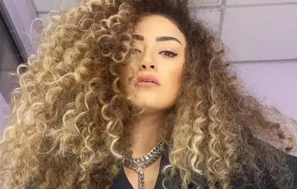 دیلان چیتاک (Dilan Çıtak)