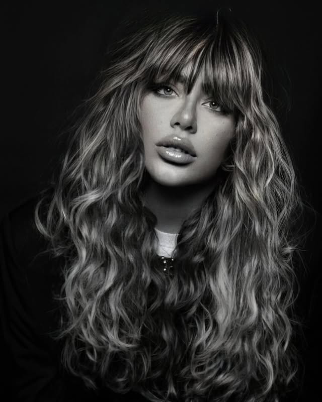 والپیپر رافائلا سانتوس والپیپر رافائلا سانتوس