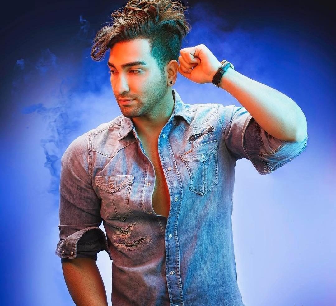 عکس حسین تهی برای موبایل عکس حسین تهی برای موبایل