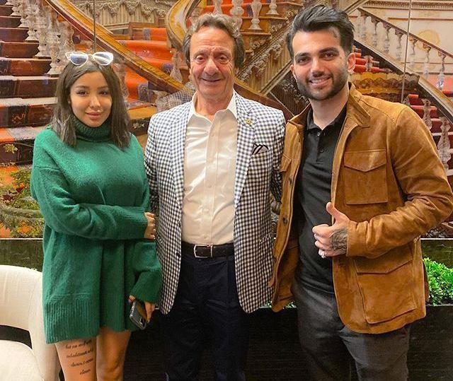 عکس خانوادگی نیلی افشار