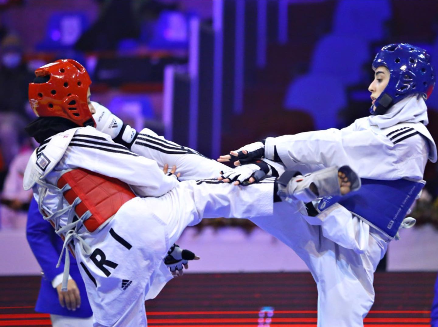 والپیپر سعیده نصیری برای کامپیوتر والپیپر سعیده نصیری برای کامپیوتر