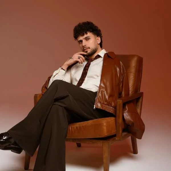 والپیپر سیام تبریزی والپیپر سیام تبریزی