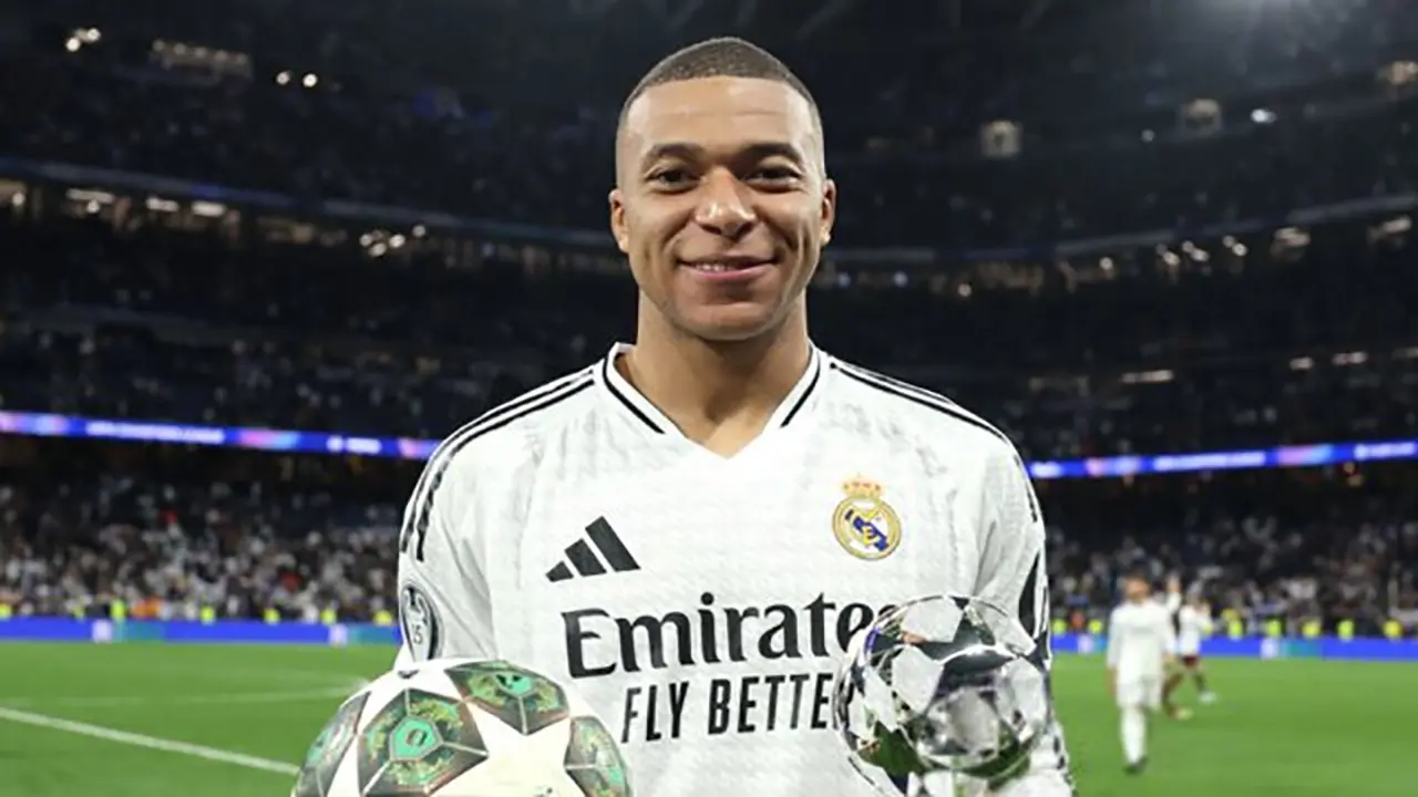 امباپه در FC26 مهاجم برتر چمپیونزلیگ امباپه در FC26 مهاجم برتر چمپیونزلیگ