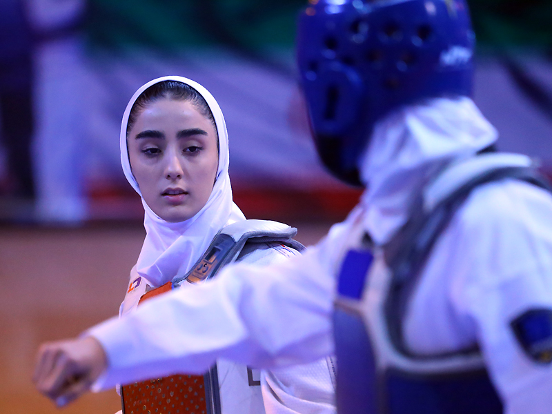 سعیده نصیری والپیپر