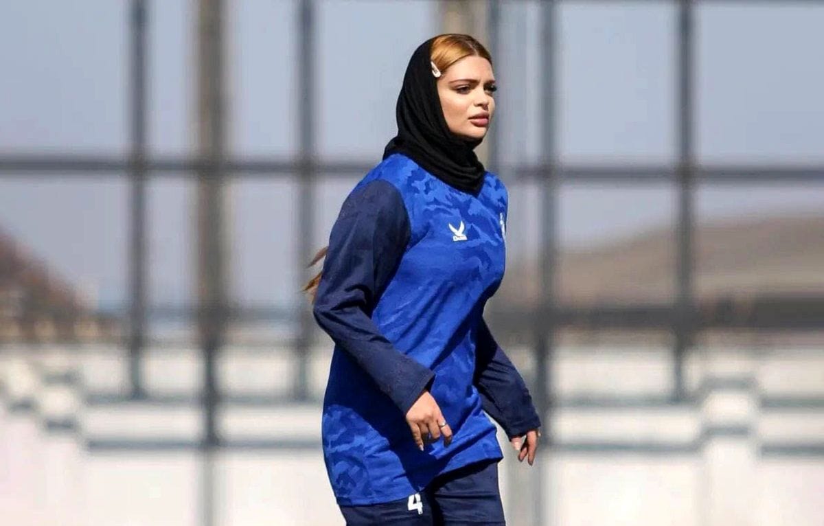 عکس مونا ثریابین