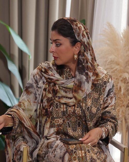 عکس شیرین مقدم در لباس بلوچی