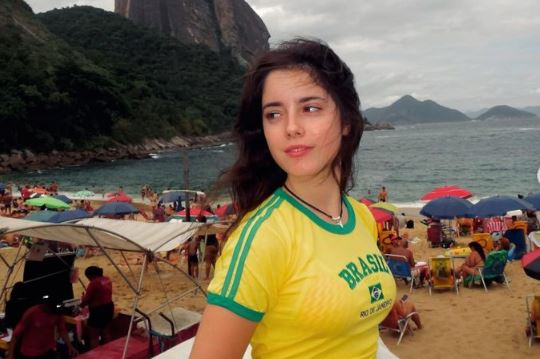 مادالنا آراگائو والپیپر مادالنا آراگائو والپیپر