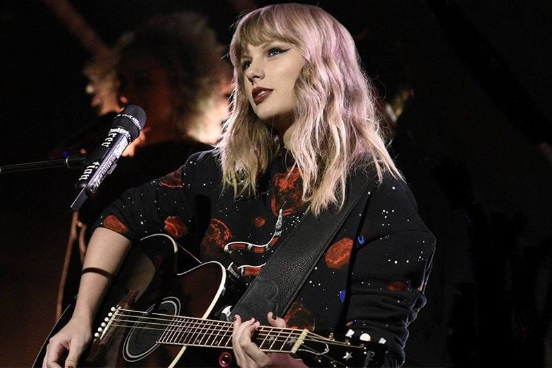 اوفلیا تیلور سوییفت در صدر قرار گرفت