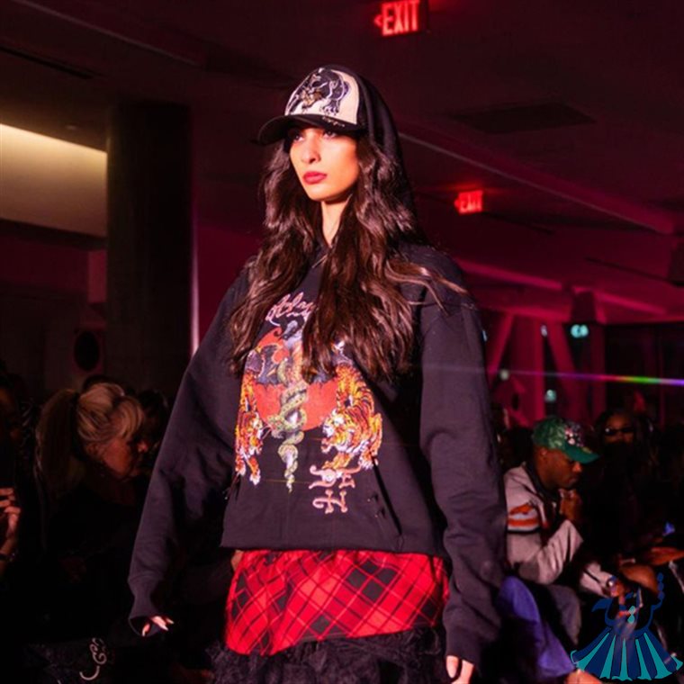 میا قربانی مدلینگ با استایل خاص میا قربانی مدلینگ با استایل خاص